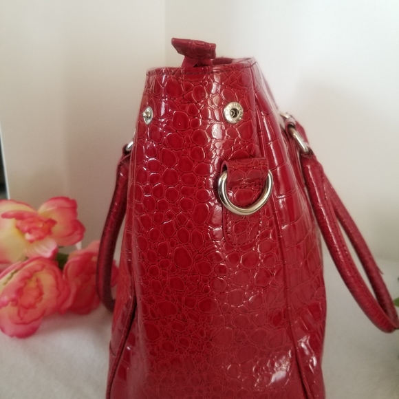 3/$28 NYC Red Tote Bag Croc Faux Leather Design - Picture 5 of 16